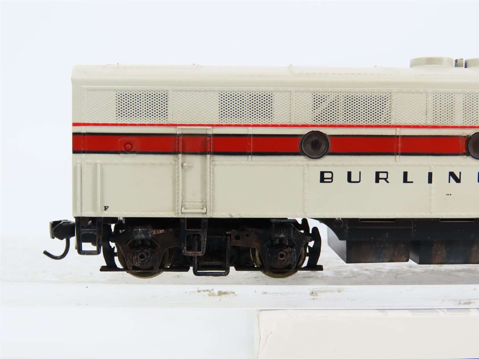 HO Proto 1000 23965 CB&Q F3B Diesel #120B - Weathered - Unpowered w/ DCC & Sound