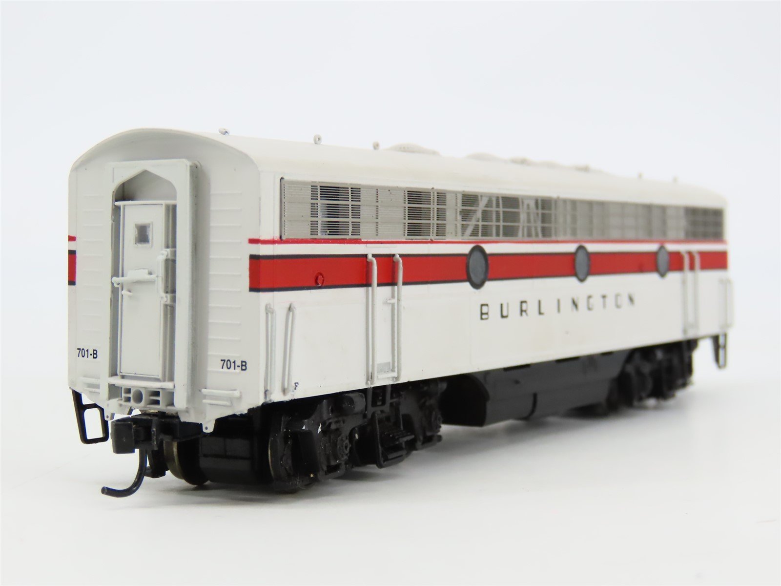 HO Athearn Genesis 0G3300 CB&Q Burlington F7B Diesel #701B w/DCC & Sound -Custom