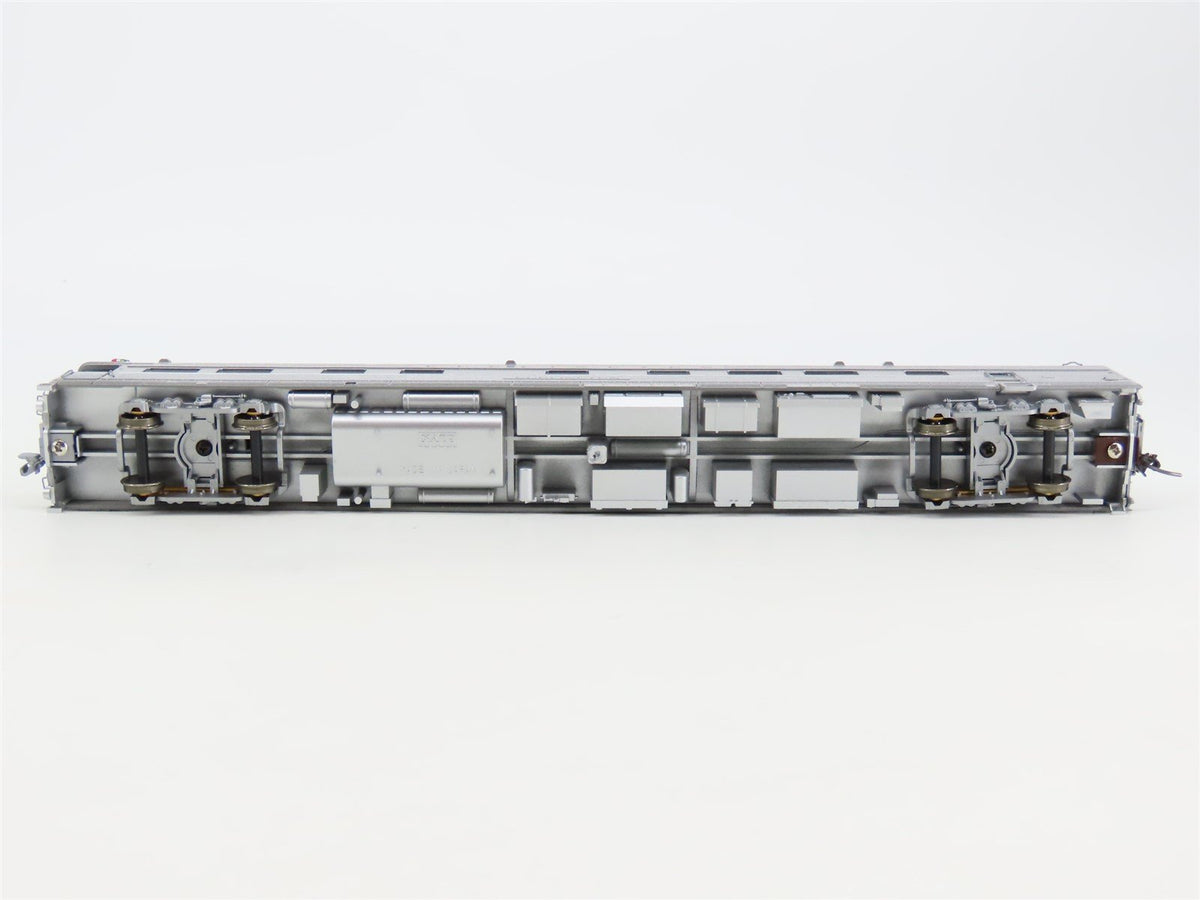 HO KATO 35-6003 CB&amp;Q Burlington Route Corrugated Business/Observation Passenger