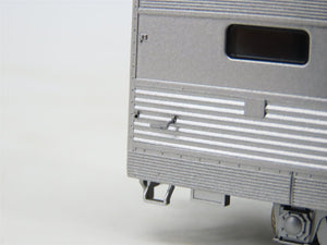 HO KATO 35-6003 CB&Q Burlington Route Corrugated Business/Observation Passenger