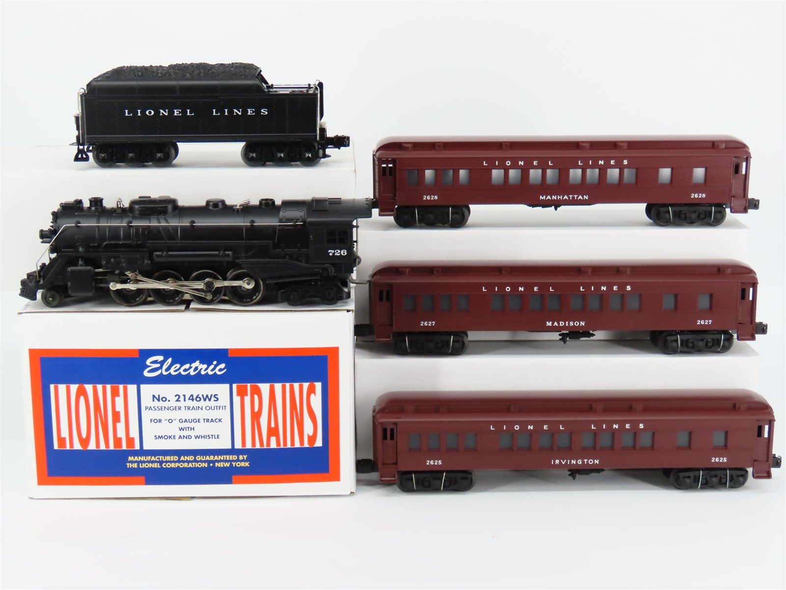 O Gauge 3-Rail Lionel 6-38308 #2146WS Berkshire Steam Locomotive Passenger Set