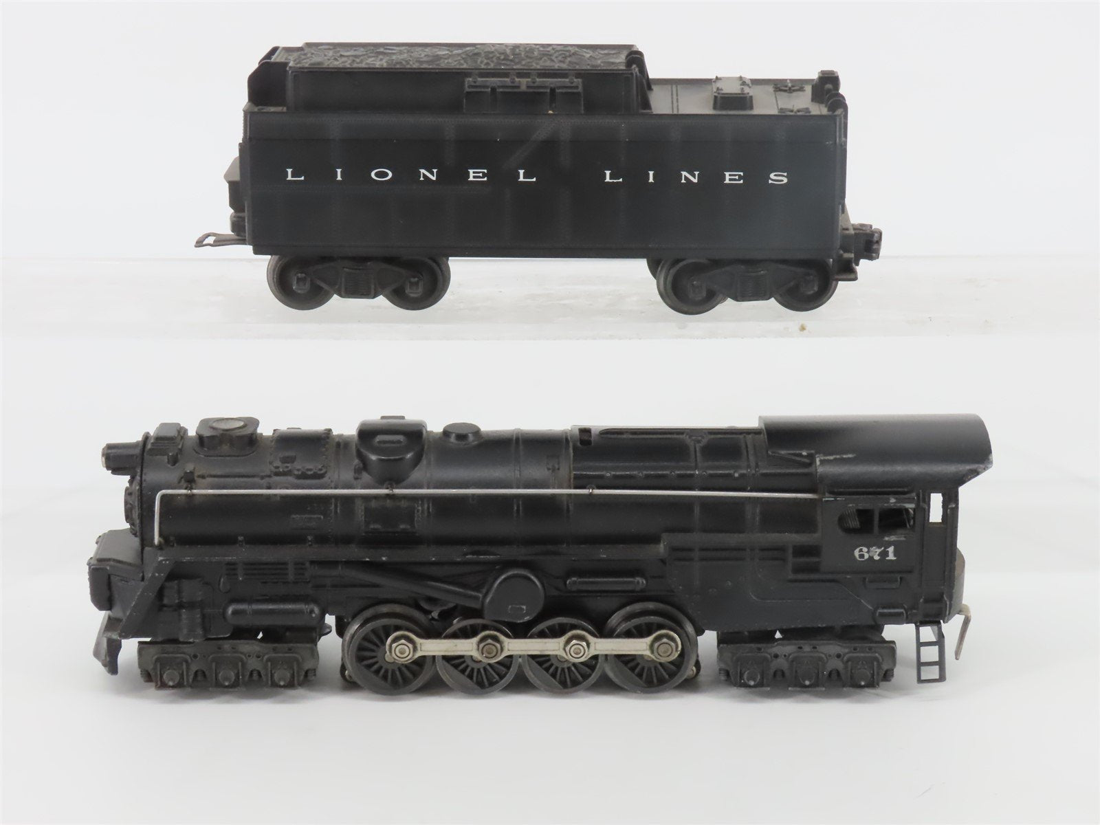 O Gauge 3-Rail Lionel Lines 6-8-6 Steam Locomotive #671