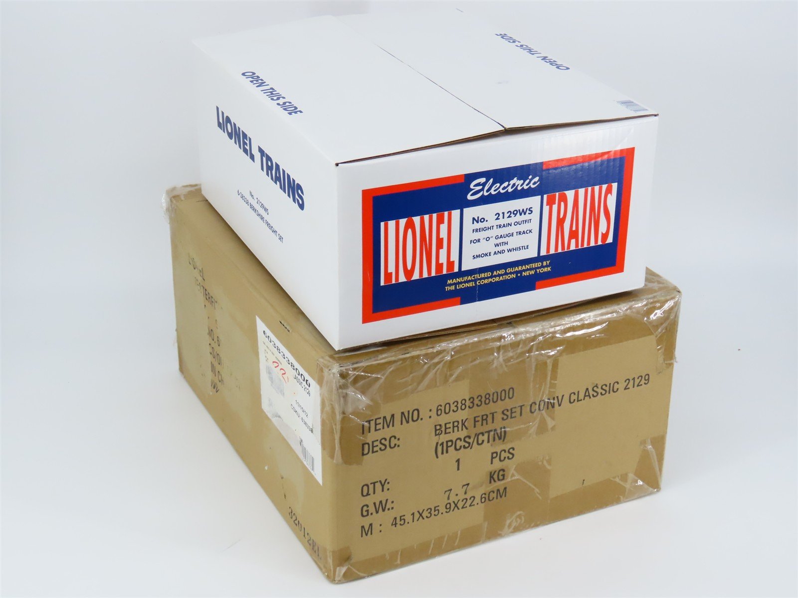 O Gauge 3-Rail Lionel 6-38338 #2129WS Berkshire Steam Locomotive Freight Set