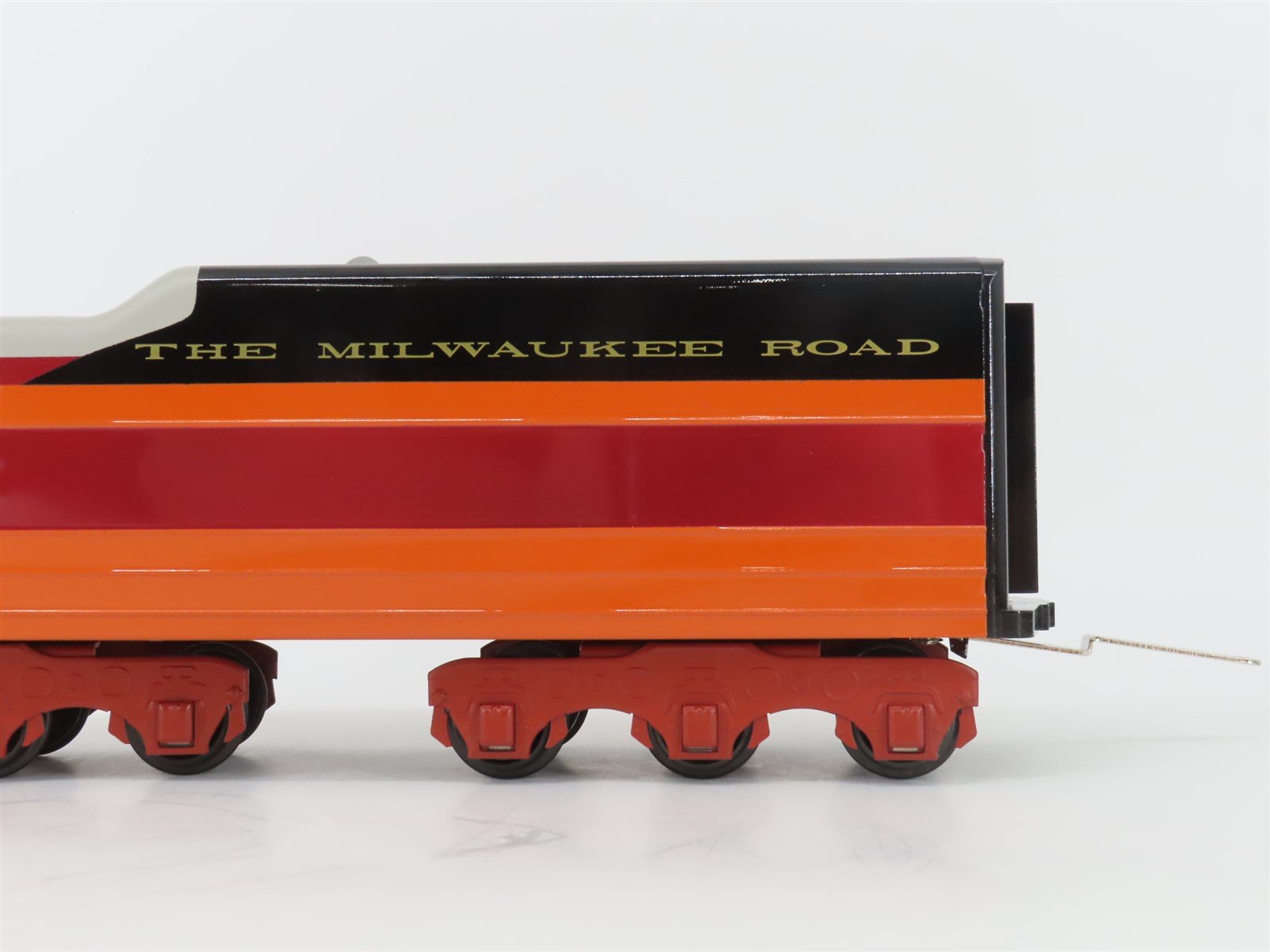 Standard Gauge Lionel 71-3004-200 MILW Hiawatha 4-6-4 Steam Locomotive #101