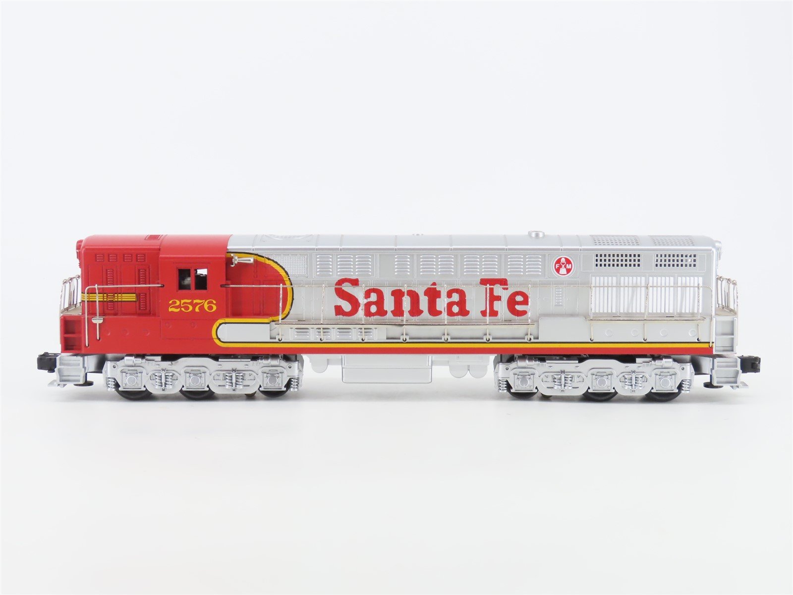 O Gauge 3-Rail MTH ATSF Santa Fe H24-66 Trainmaster Diesel Locomotive #2576