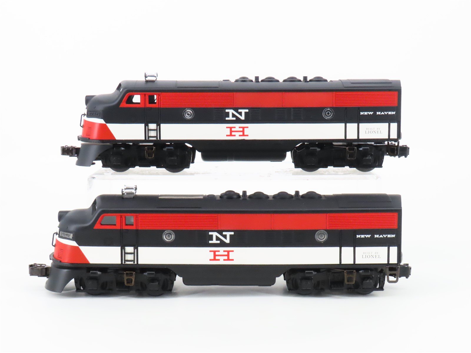 O Gauge 3-Rail Lionel 6-34559 NH New Haven F3 A/A Diesel Locomotive Set
