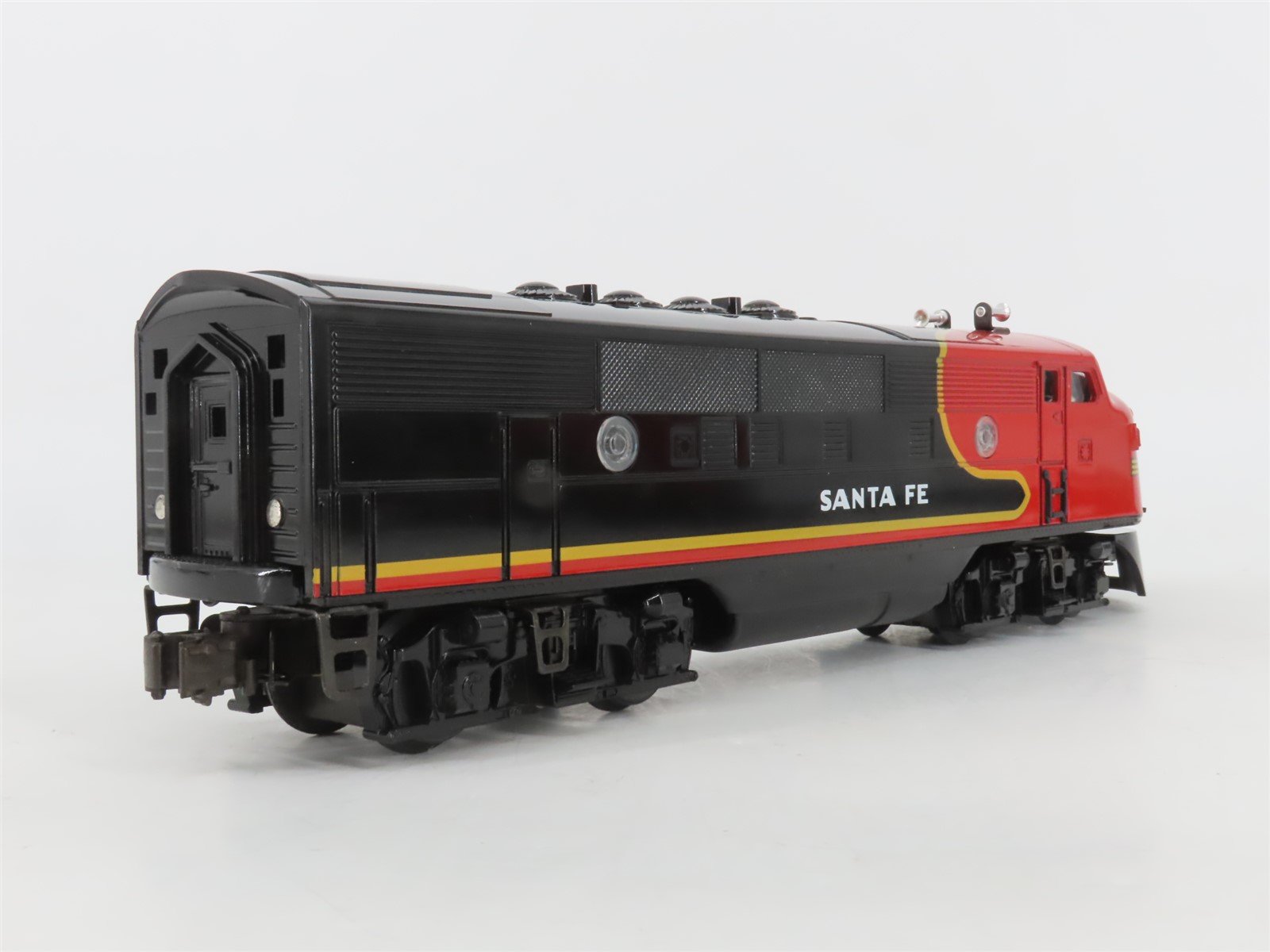 O Gauge 3-Rail Lionel 6-38365 #2333 ATSF Santa Fe Black Bonnet F3 A/A Diesel Set
