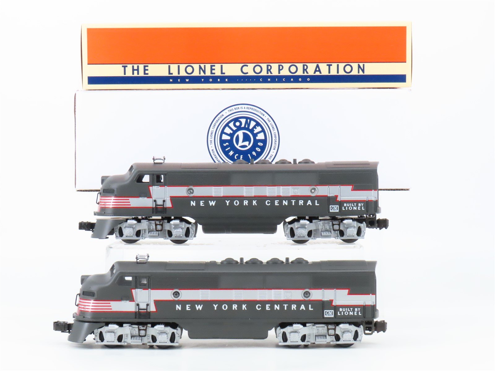 O Gauge 3-Rail Lionel 6-38368 NYC New York Central F3 A/A Diesel Locomotive Set