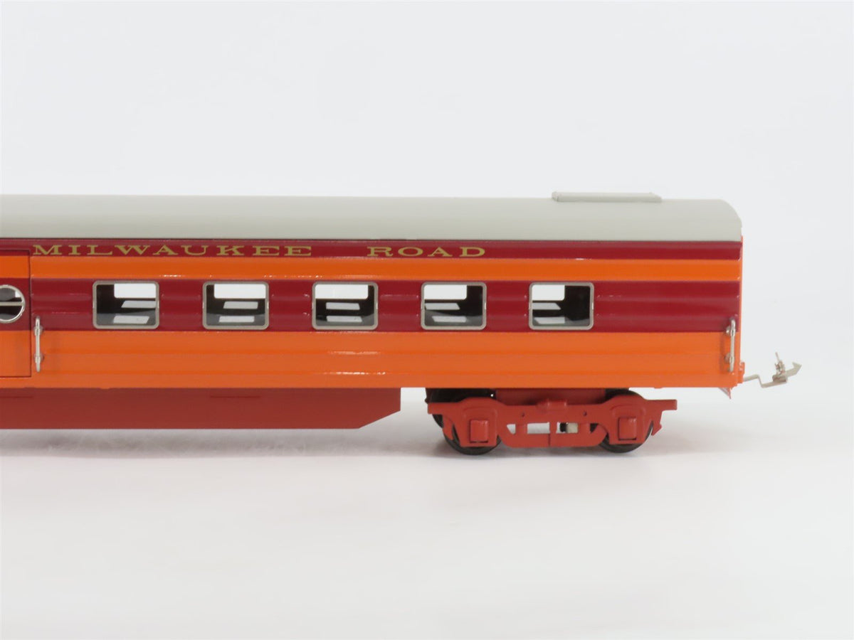 Standard Gauge Lionel 71-3006-200 MILW Railway Hiawatha Passenger 4-Car Set
