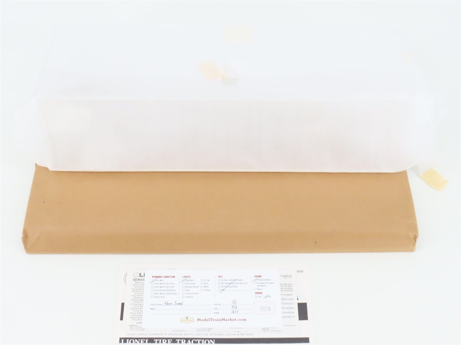 O Gauge 3-Rail Lionel 6-18817 UP Union Pacific GP9 Diesel #150 w/Display Case