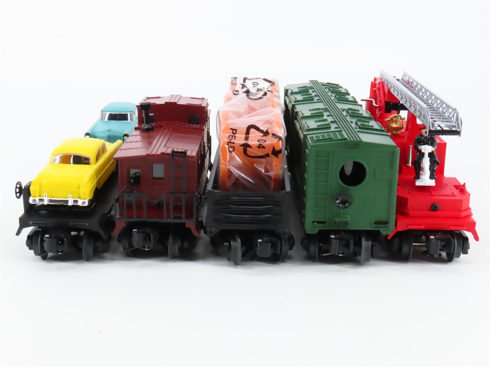 O Gauge 3-Rail Lionel 6-38328 NP Northern Pacific GP9 Diesel Freight Set wTMCC