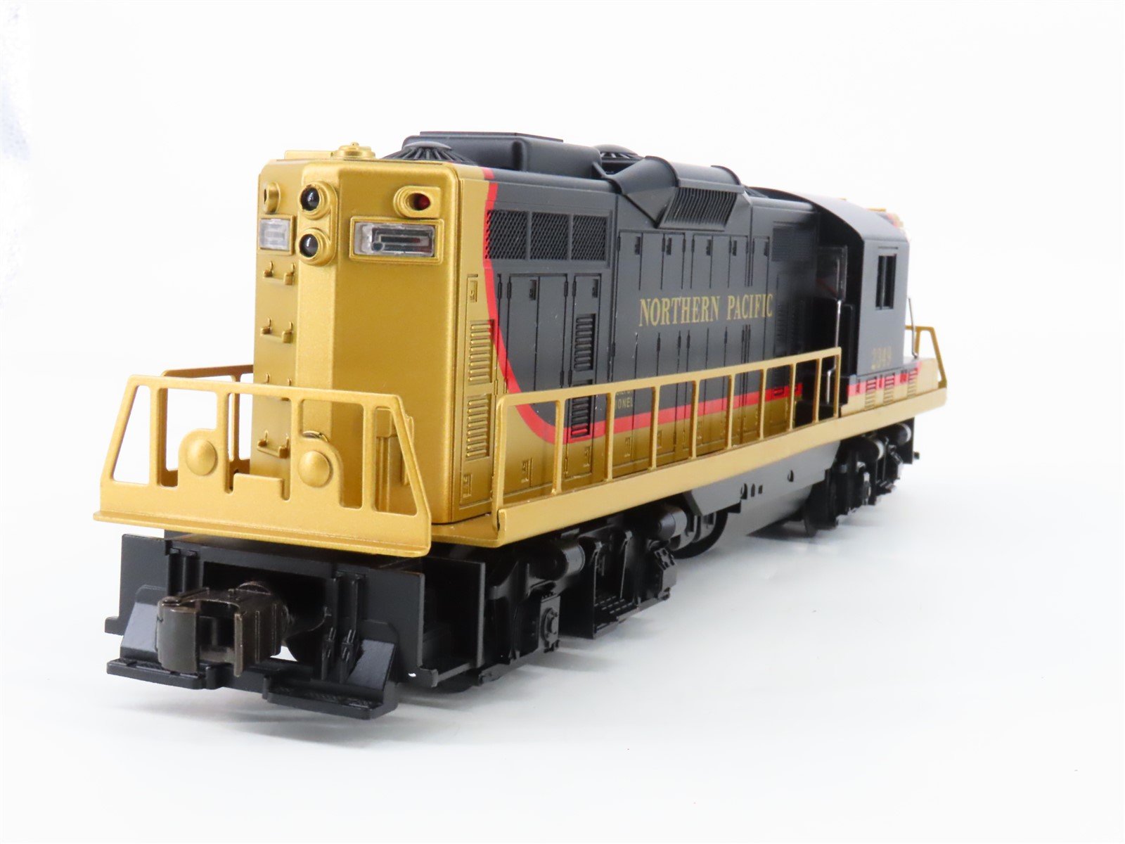 O Gauge 3-Rail Lionel 6-38328 NP Northern Pacific GP9 Diesel Freight Set wTMCC