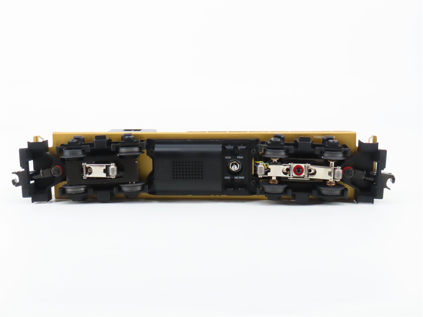 O Gauge 3-Rail Lionel 6-38328 NP Northern Pacific GP9 Diesel Freight Set wTMCC