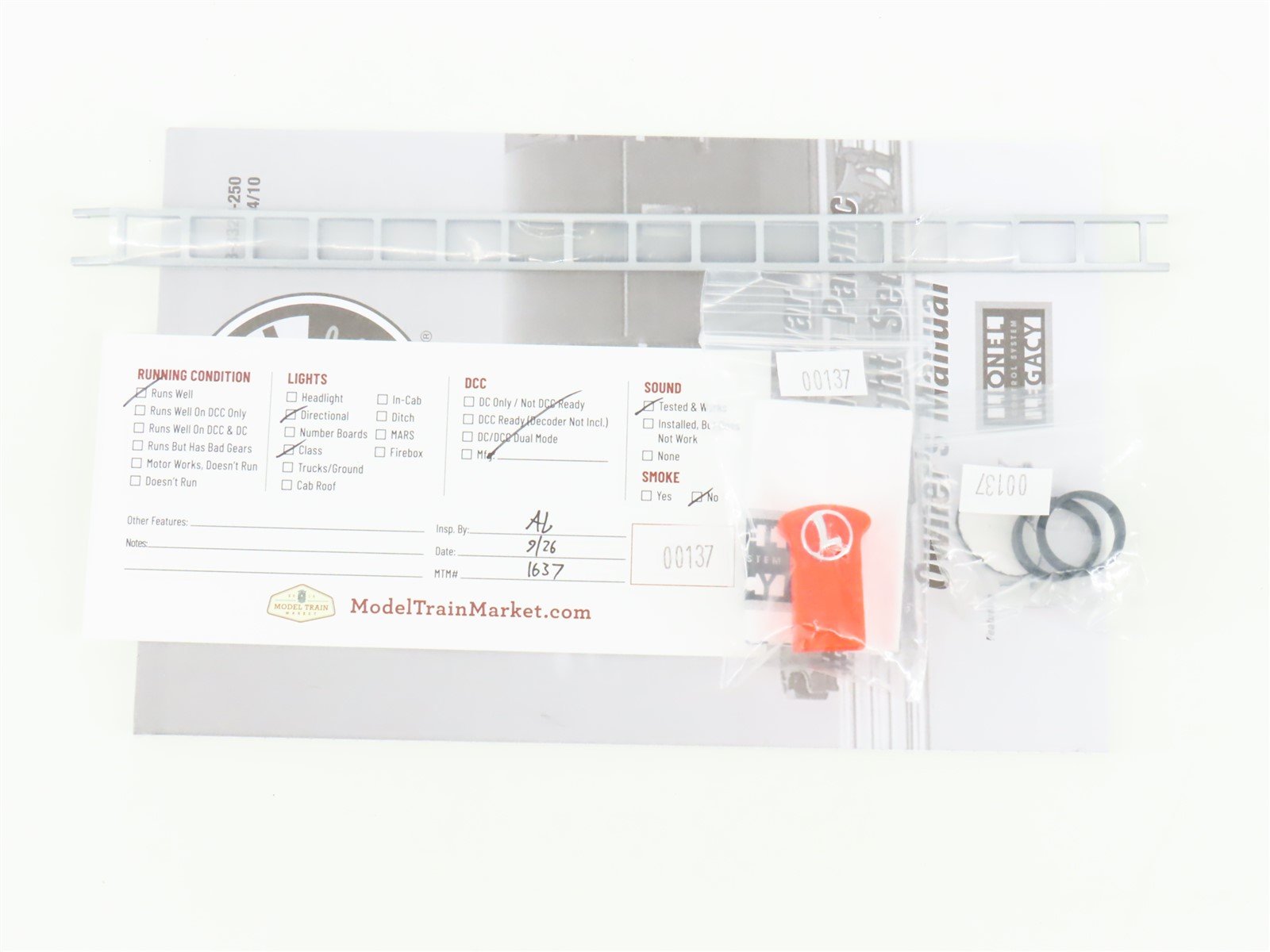 O Gauge 3-Rail Lionel 6-38328 NP Northern Pacific GP9 Diesel Freight Set wTMCC