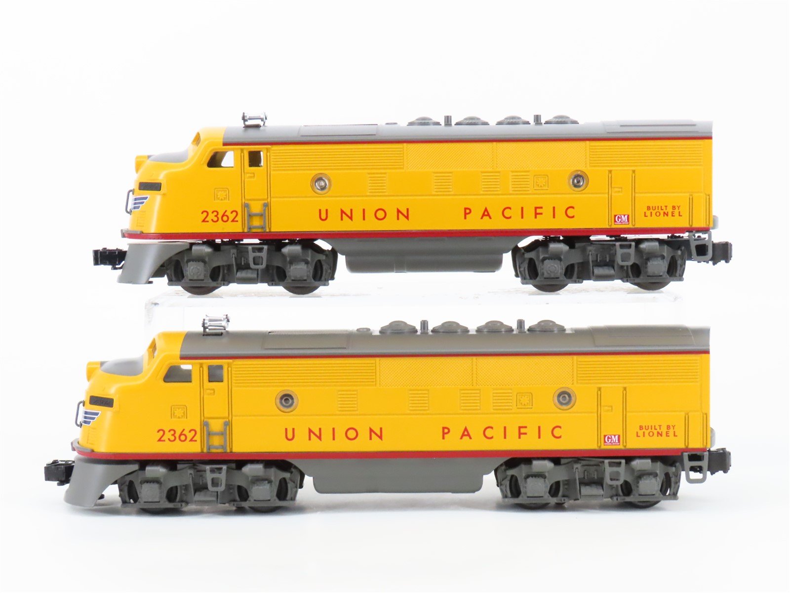 O Gauge 3-Rail Lionel 6-38389 UP Union Pacific F3 A/A Diesel Locomotive Set 0239