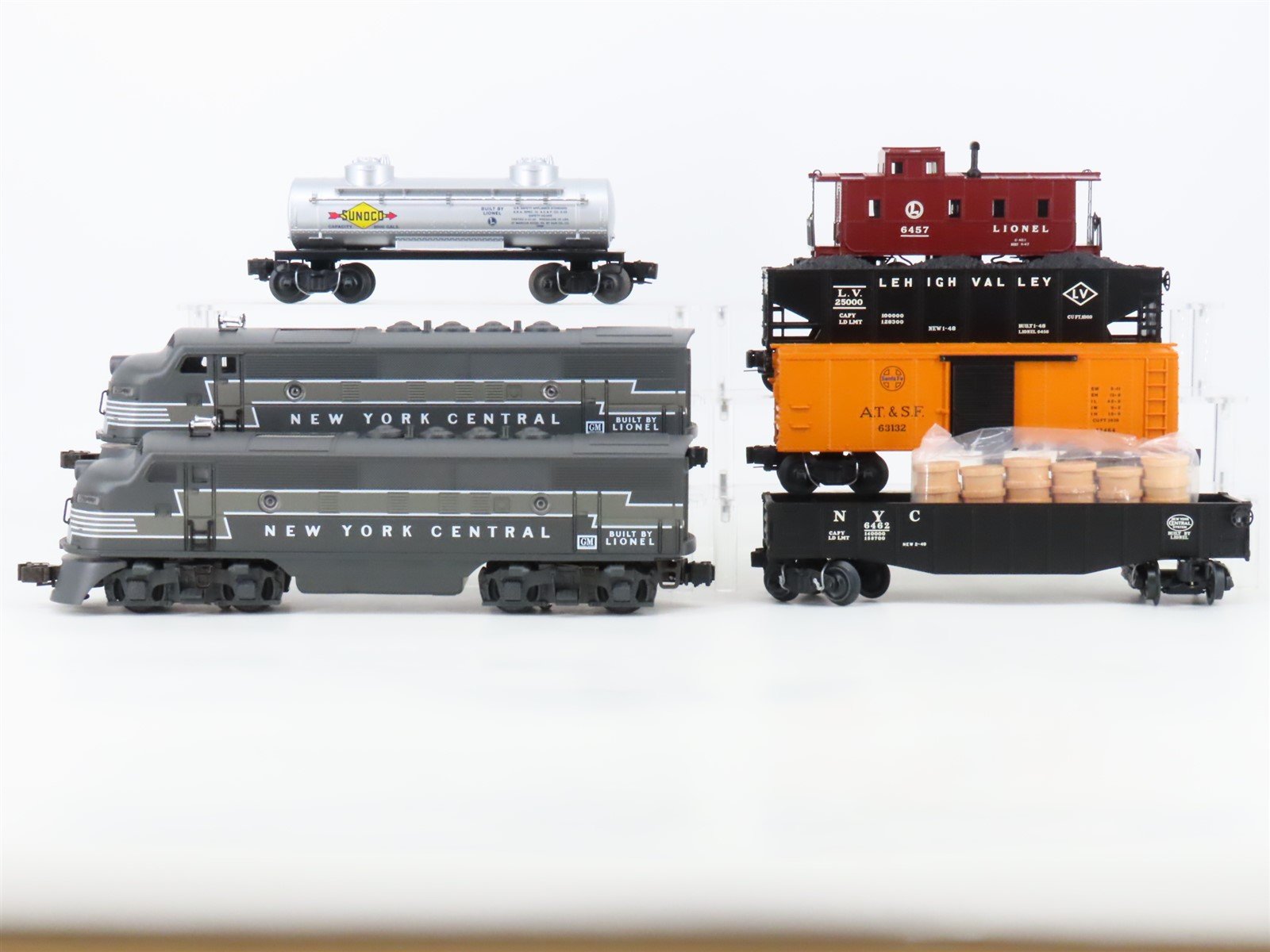 O Gauge 3-Rail Lionel 6-38310 NYC New York Central F3 A/A Diesel Freight Set
