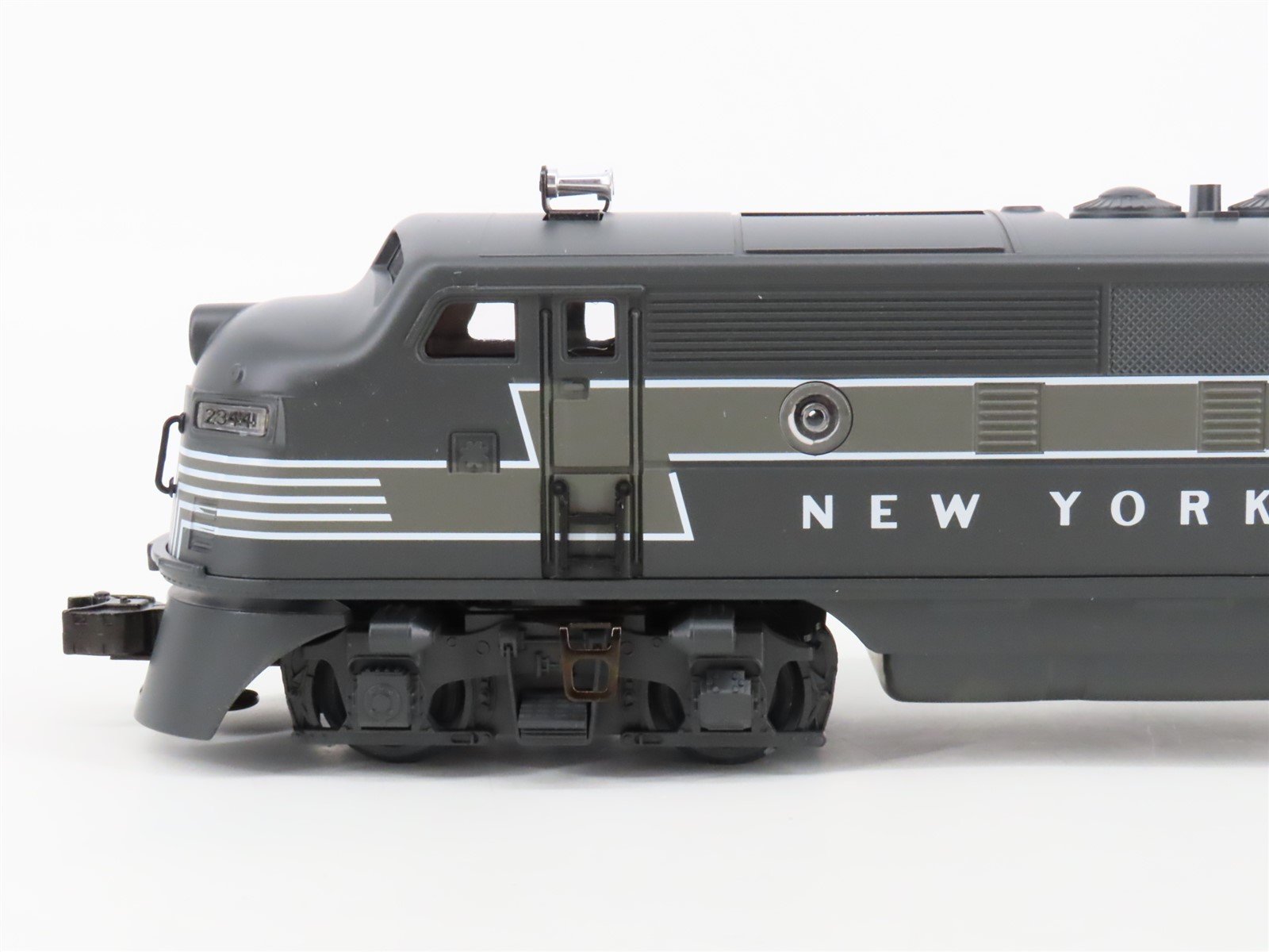 O Gauge 3-Rail Lionel 6-38310 NYC New York Central F3 A/A Diesel Freight Set