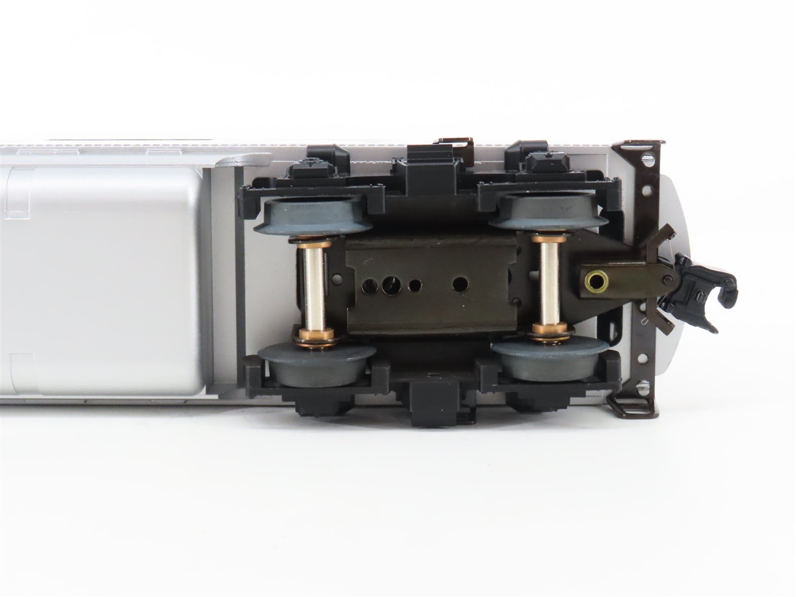 O Gauge 3-Rail Lionel 2242C Remake NH New Haven F3B Diesel - Unpowered