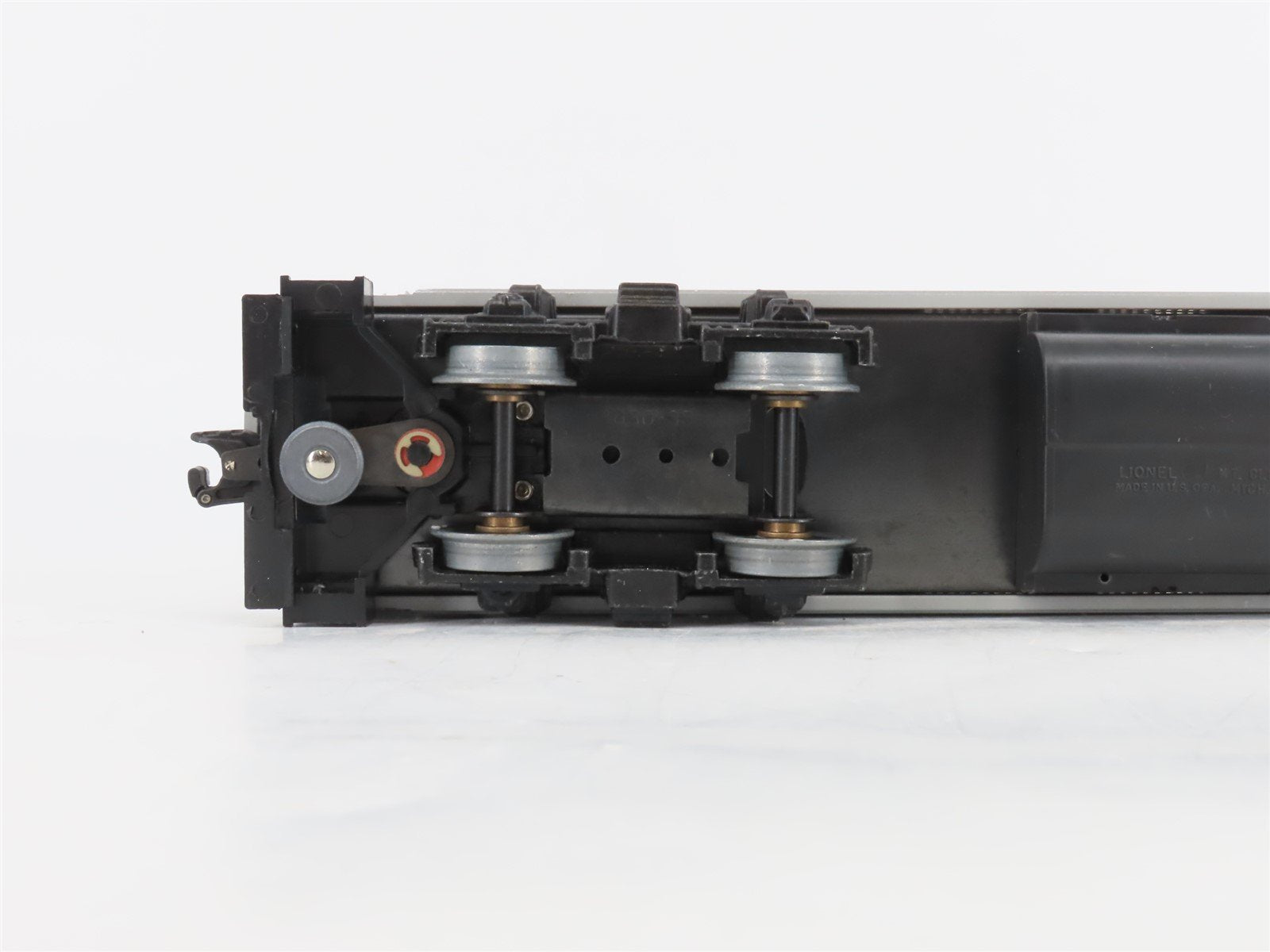 O27 Gauge 3-Rail Lionel 6-8870 AMTK Amtrak Budd RDC-1 Diesel - Unpowered