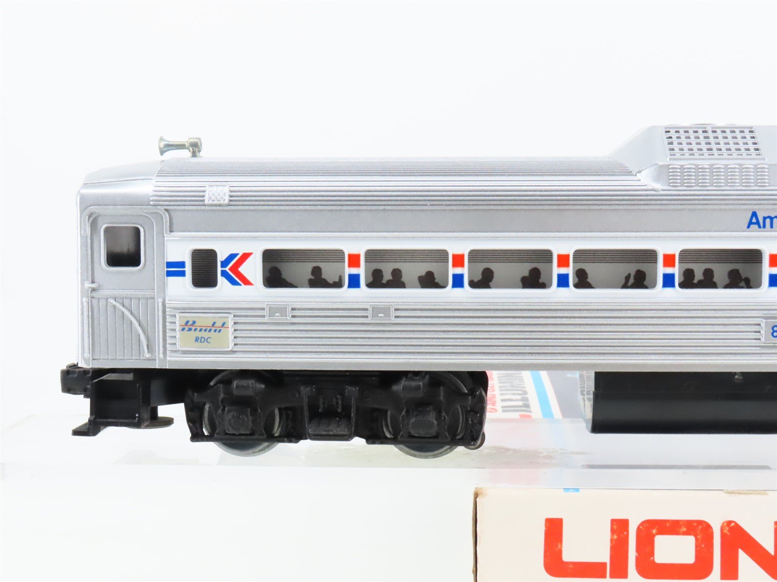 O27 Gauge 3-Rail Lionel AMTK Amtrak Budd RDC-1 Rail Diesel Car #8869 - Unpowered