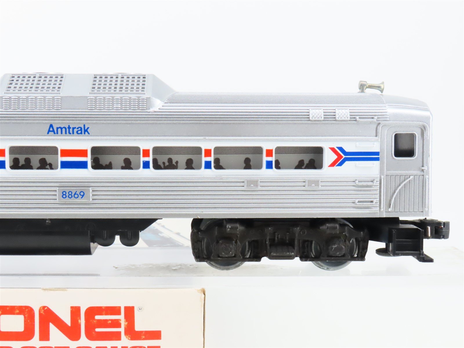 O27 Gauge 3-Rail Lionel AMTK Amtrak Budd RDC-1 Rail Diesel Car #8869 - Unpowered