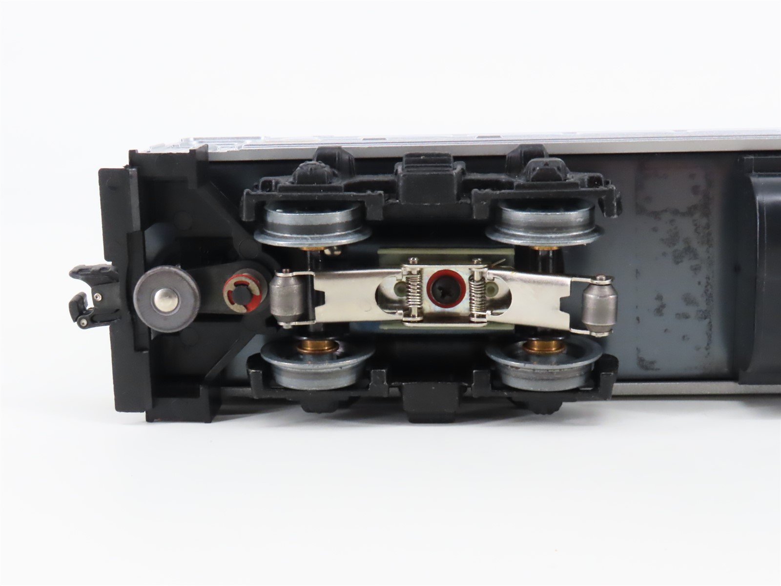 O27 Gauge 3-Rail Lionel AMTK Amtrak Budd RDC-1 Rail Diesel Car #8869 - Unpowered