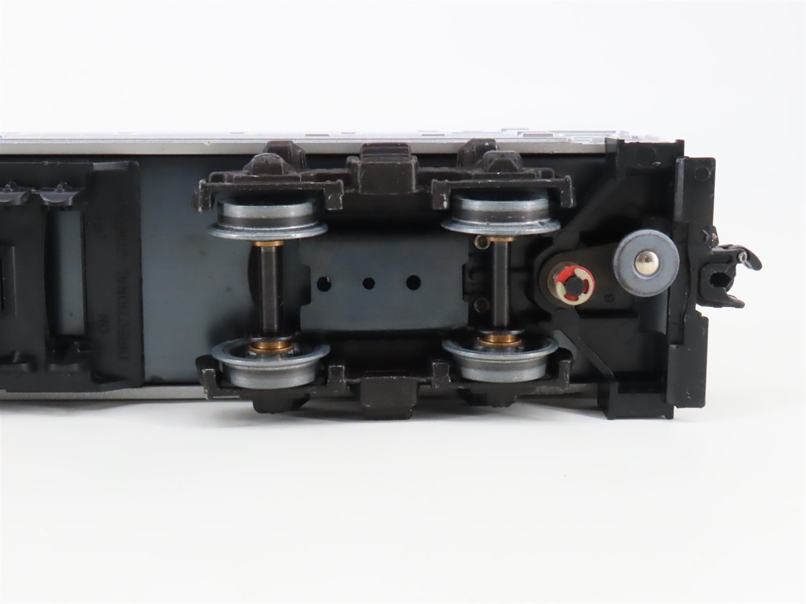 O27 Gauge 3-Rail Lionel AMTK Amtrak Budd RDC-1 Rail Diesel Car #8869 - Unpowered