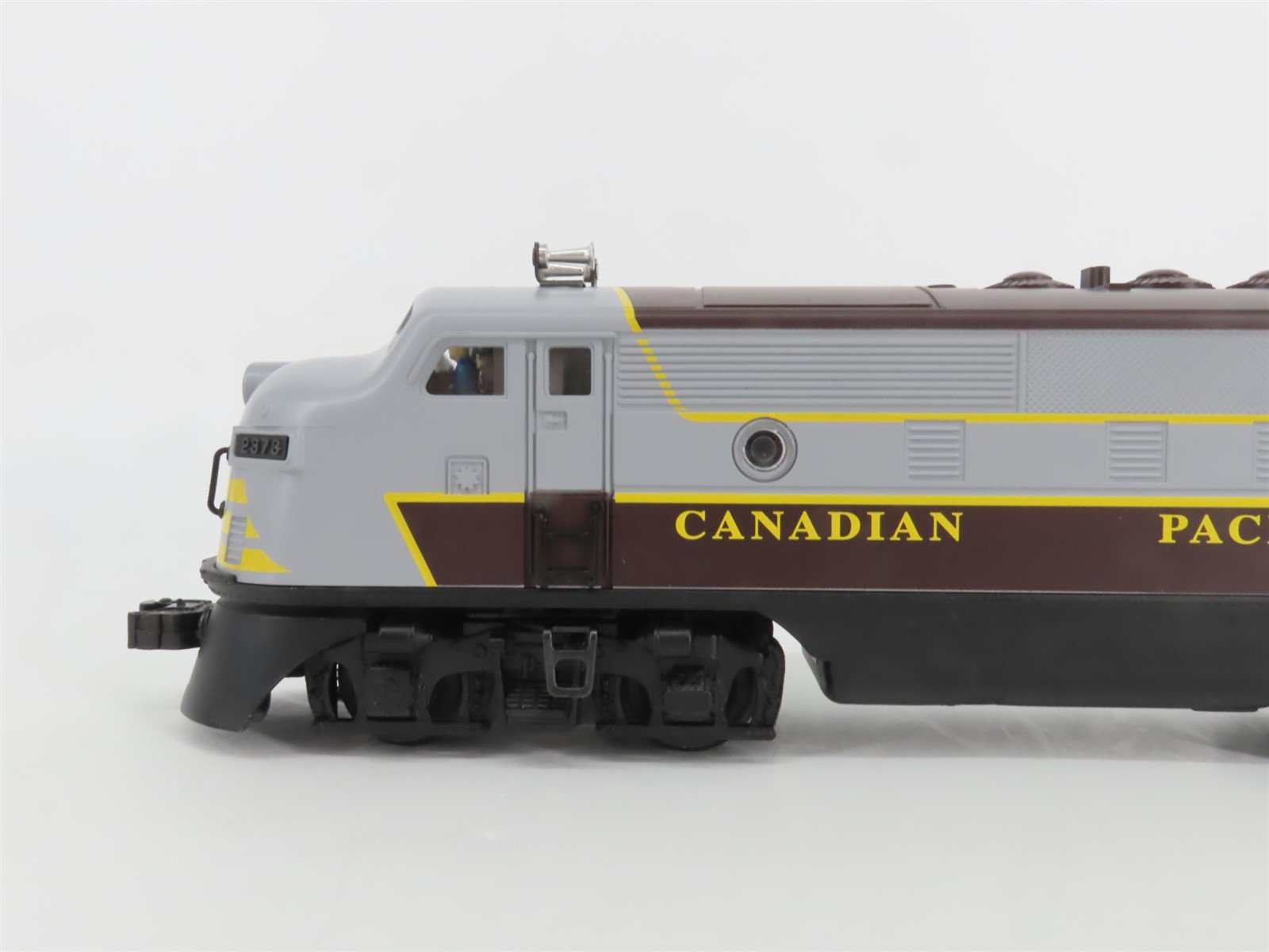 O Gauge 3-Rail Lionel 6-21759 Canadian Pacific F3 A/A Diesel Passenger Set