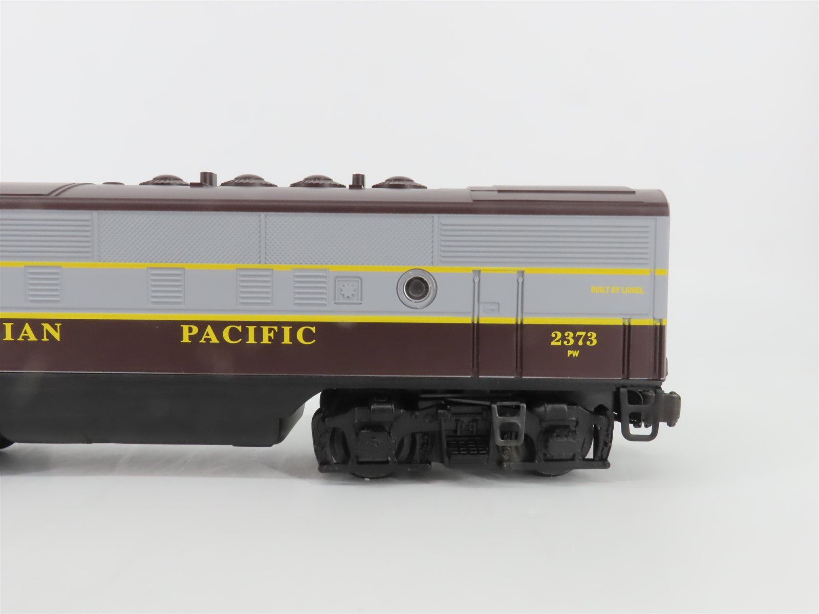 O Gauge 3-Rail Lionel 6-21759 Canadian Pacific F3 A/A Diesel Passenger Set