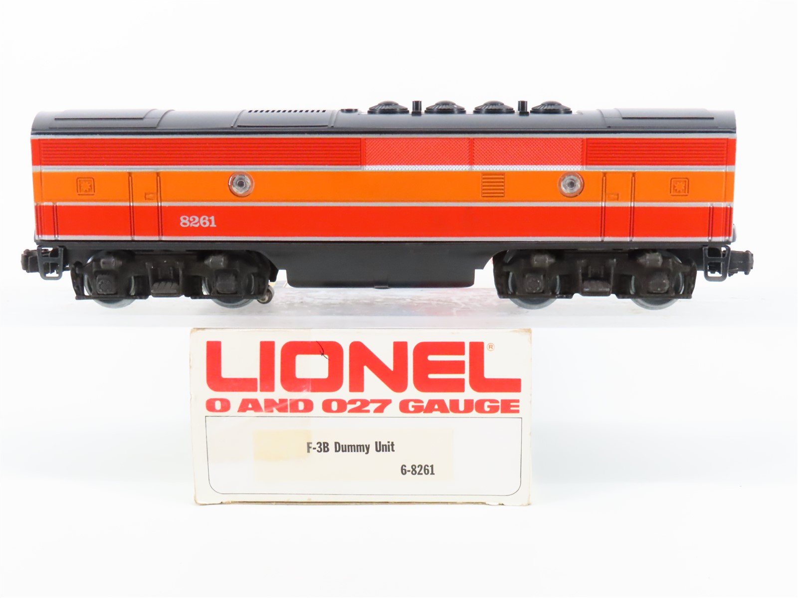 O Gauge 3-Rail Lionel 6-8261 SP Southern Pacific F3B Diesel #8261 UNPOWERED