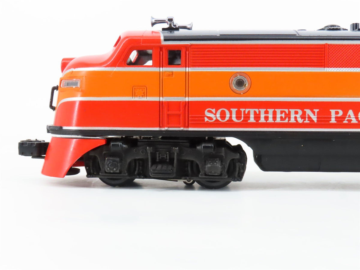O Gauge 3-Rail Lionel 6-8260 SP Southern Pacific &quot;Daylight&quot; F3 A/A Diesel Set