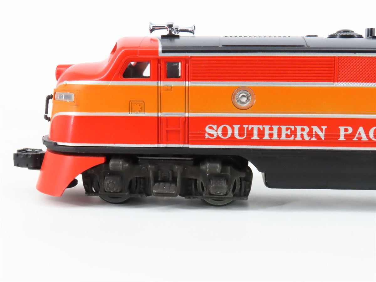 O Gauge 3-Rail Lionel 6-8260 SP Southern Pacific &quot;Daylight&quot; F3 A/A Diesel Set