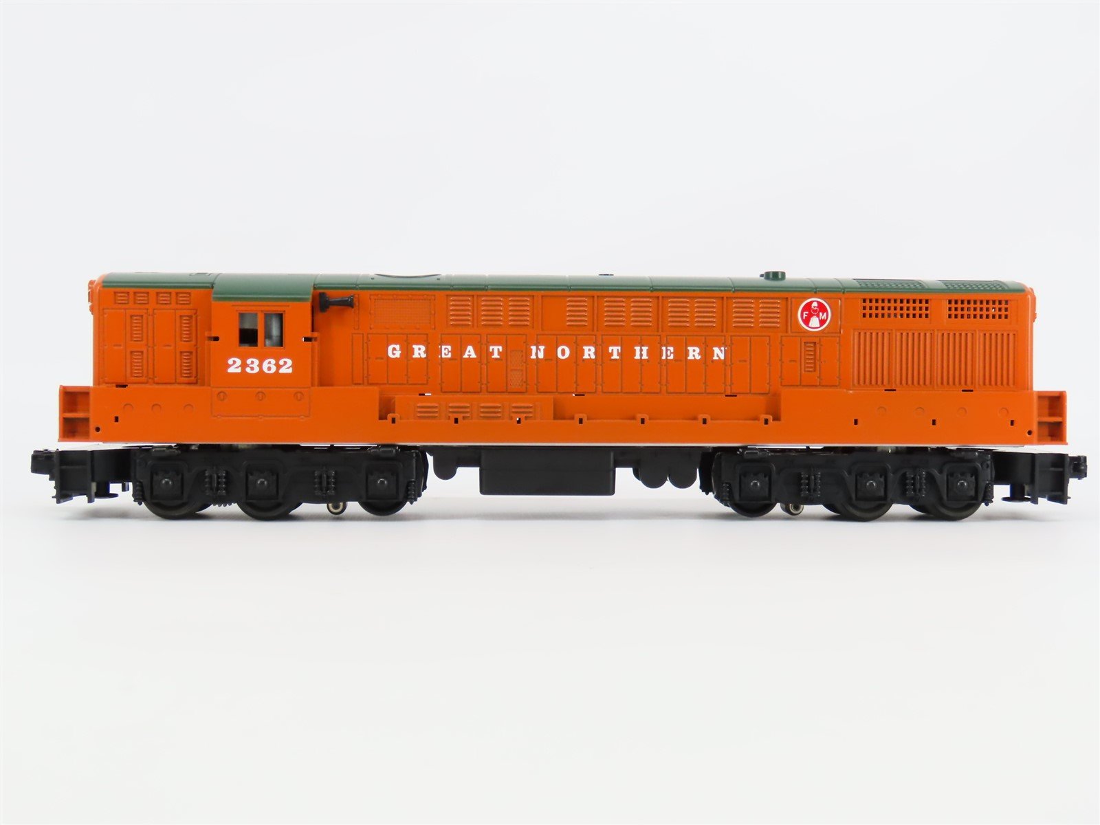 O Gauge 3-Rail Lionel GN Great Northern H24-66 Trainmaster Diesel #2362