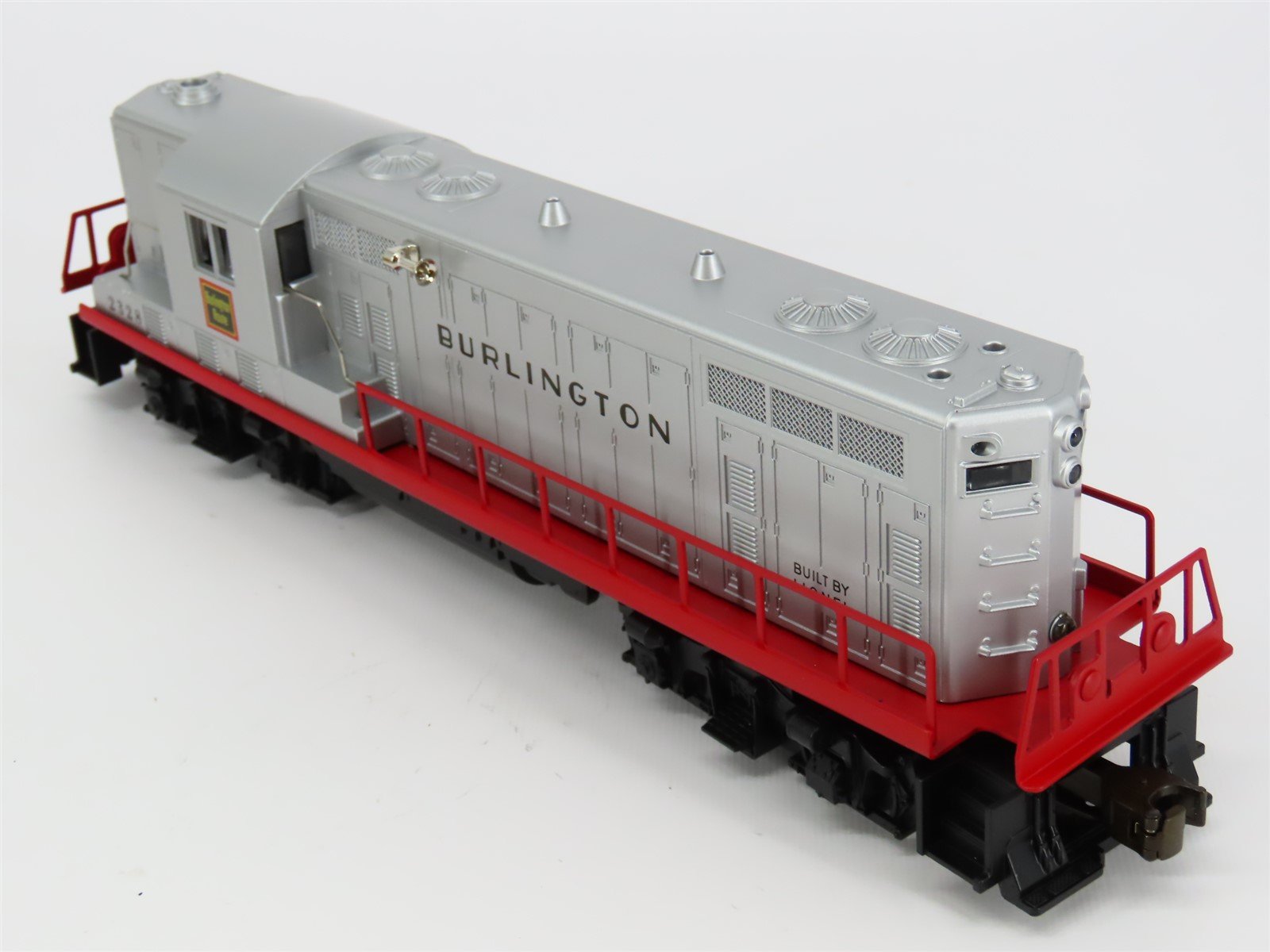O Gauge 3-Rail Lionel 2328 CBQ Burlington GP7 Diesel Locomotive #2328 w/Sound