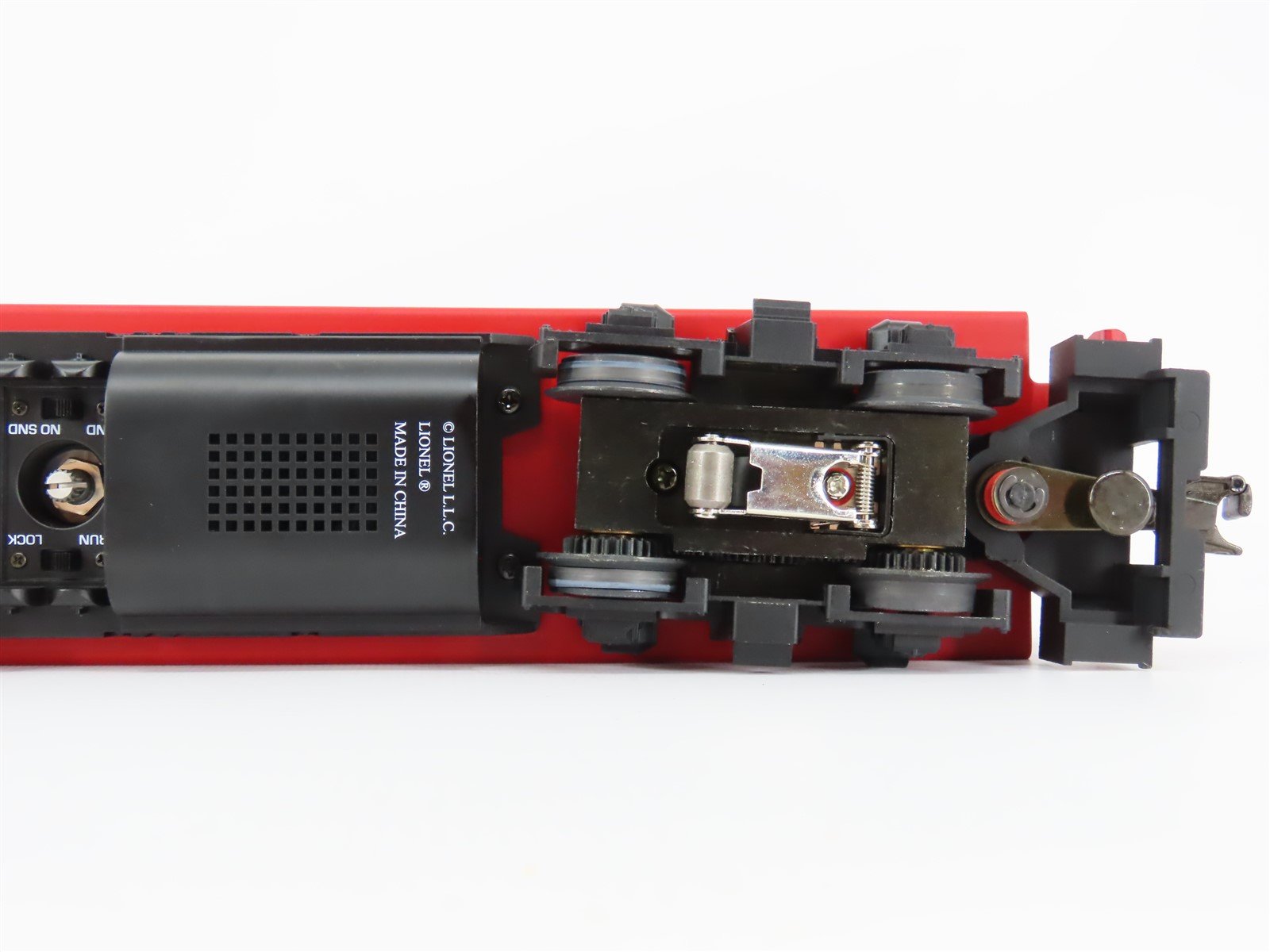 O Gauge 3-Rail Lionel 2328 CBQ Burlington GP7 Diesel Locomotive #2328 w/Sound