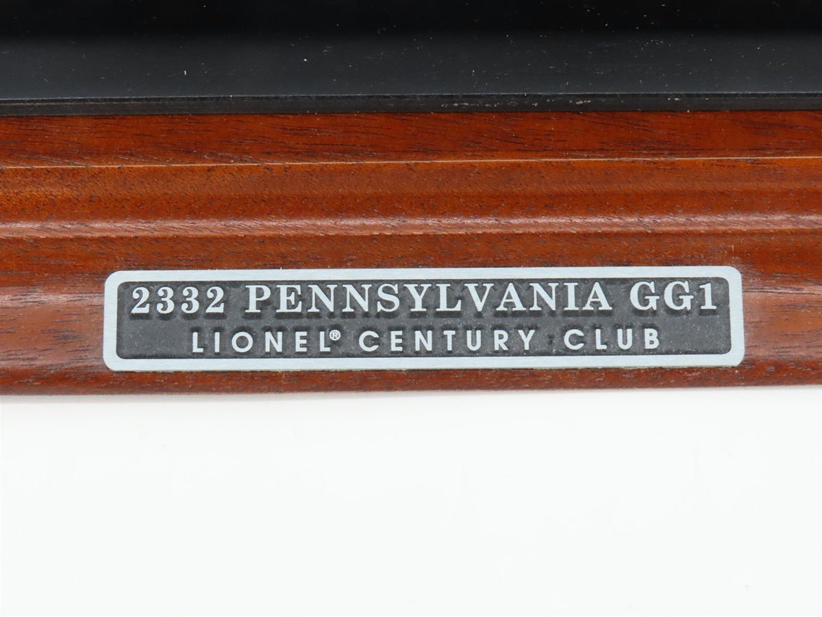 O Gauge 3-Rail Lionel 6-18314 PRR Pennsylvania GG1 Electric Loco #2332 w/Display