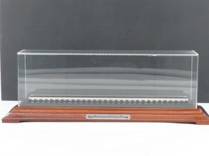 O Gauge 3-Rail Lionel 6-18314 PRR Pennsylvania GG1 Electric Loco #2332 w/Display