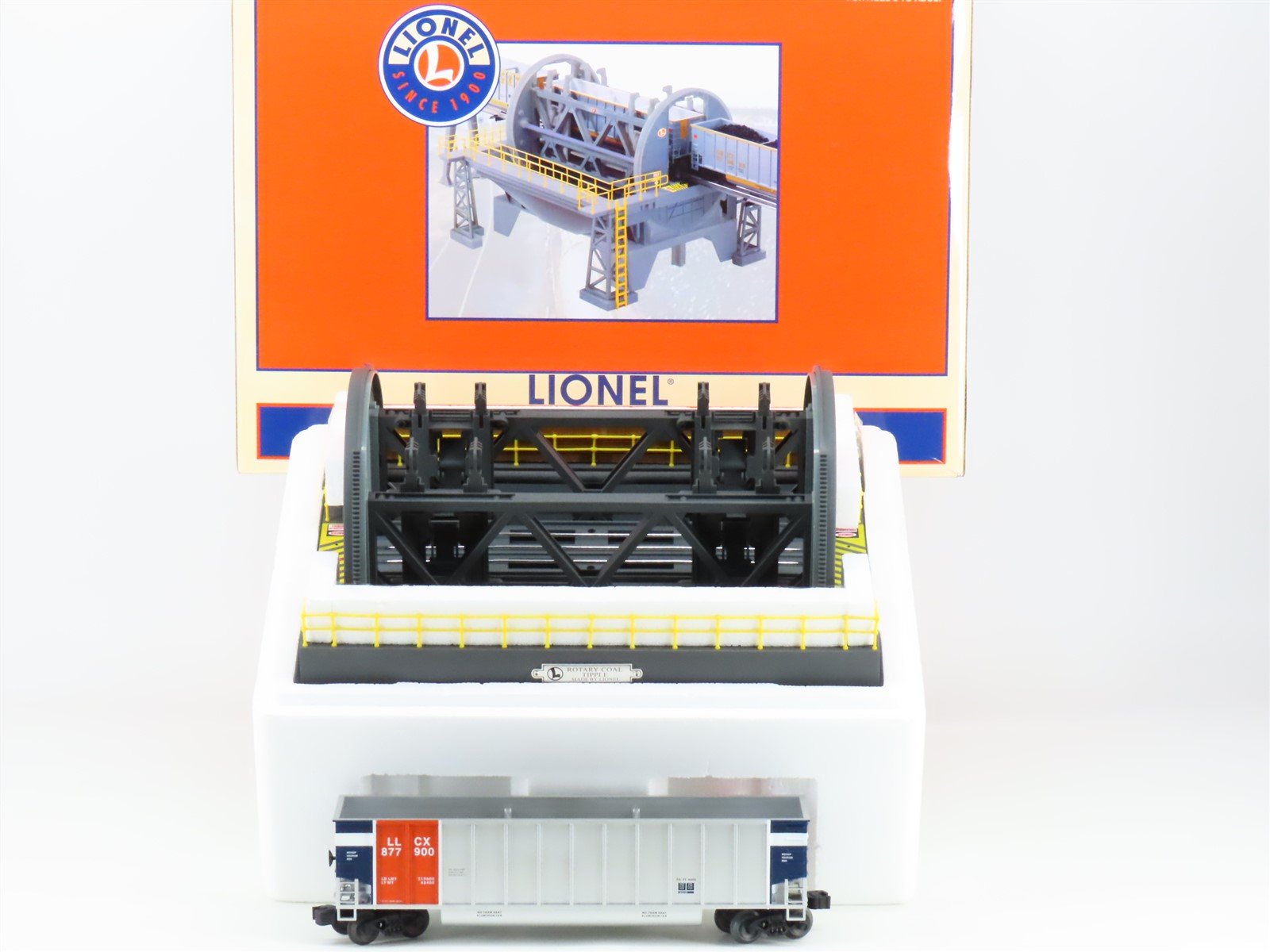 O 1/48 Scale Lionel 6-32910 Rotary Coal Tipple w/Gondola
