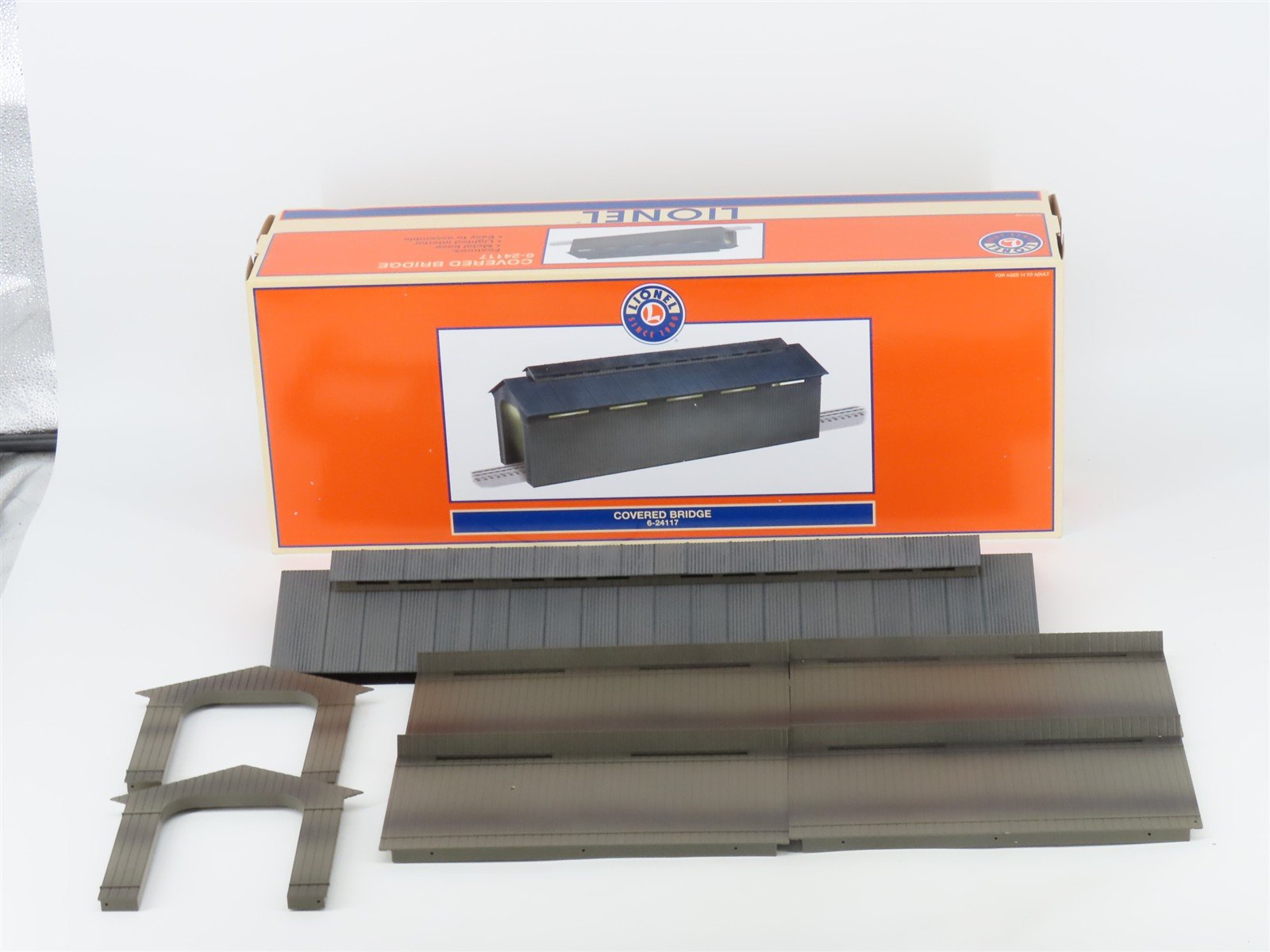 O 1/48 Scale Lionel Kit #6-24117 Covered Bridge