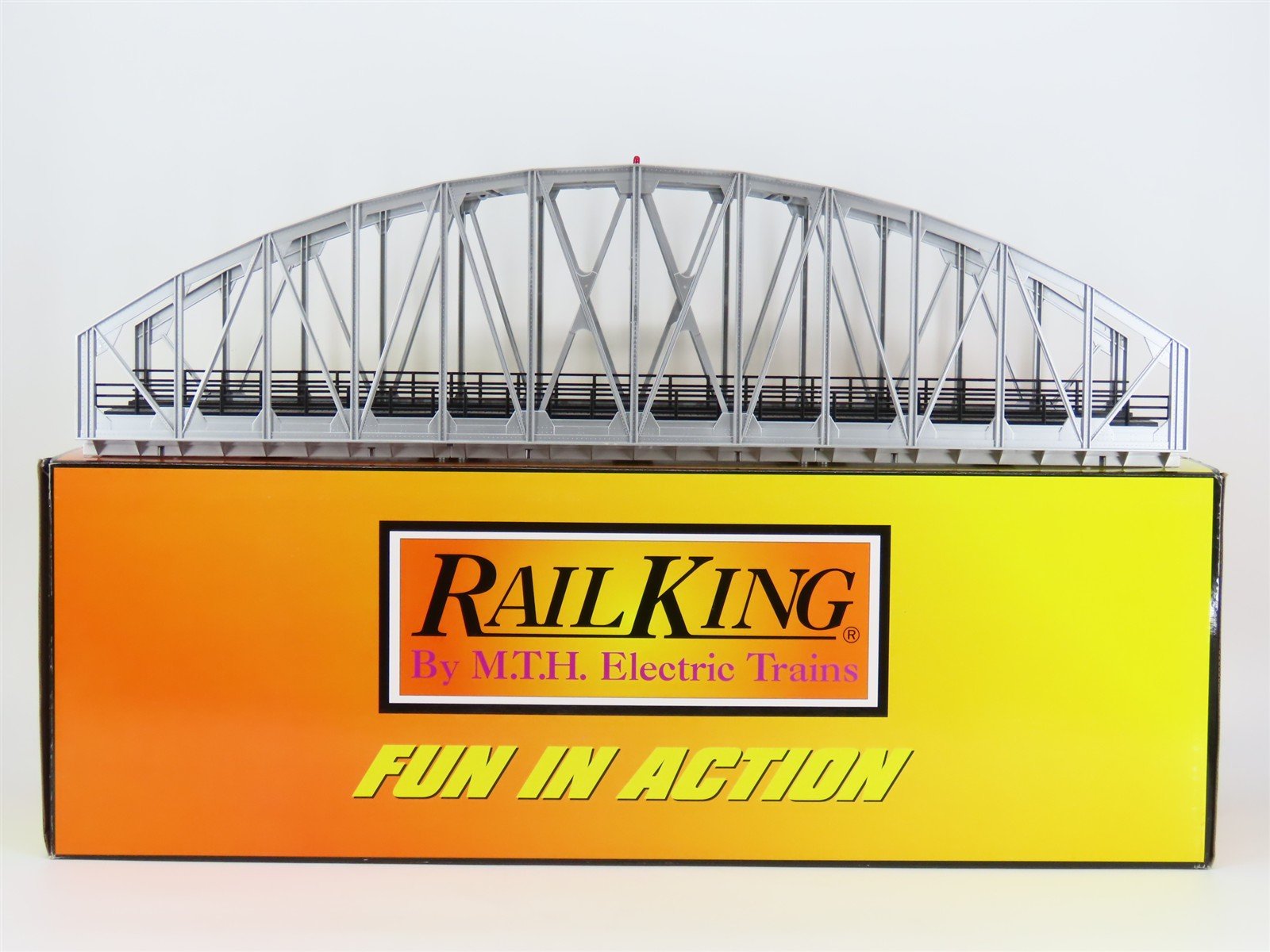 O 1/48 Scale MTH Rail King 40-1107 2-Track Arch Bridge