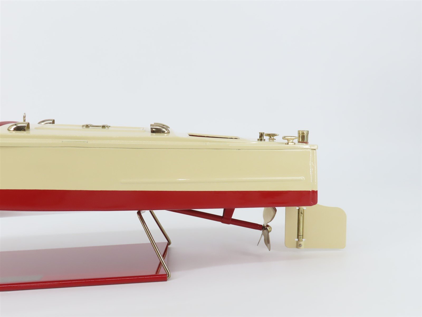 Standard Gauge Lionel 11-90053 #43 Metal Runabout Boat