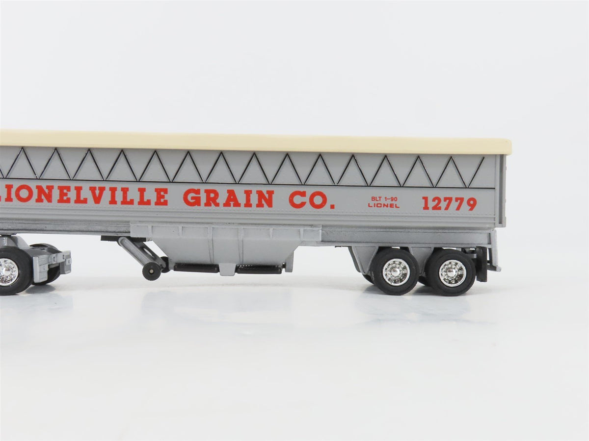 O 1/48 Scale Lionel 6-12779 Lionelville Grain Co. Tractor w/ Trailer #12779
