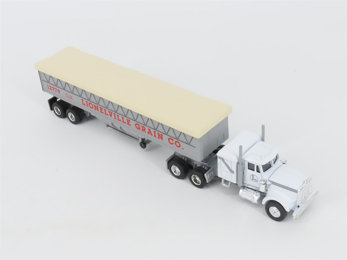 O 1/48 Scale Lionel 6-12779 Lionelville Grain Co. Tractor w/ Trailer #12779