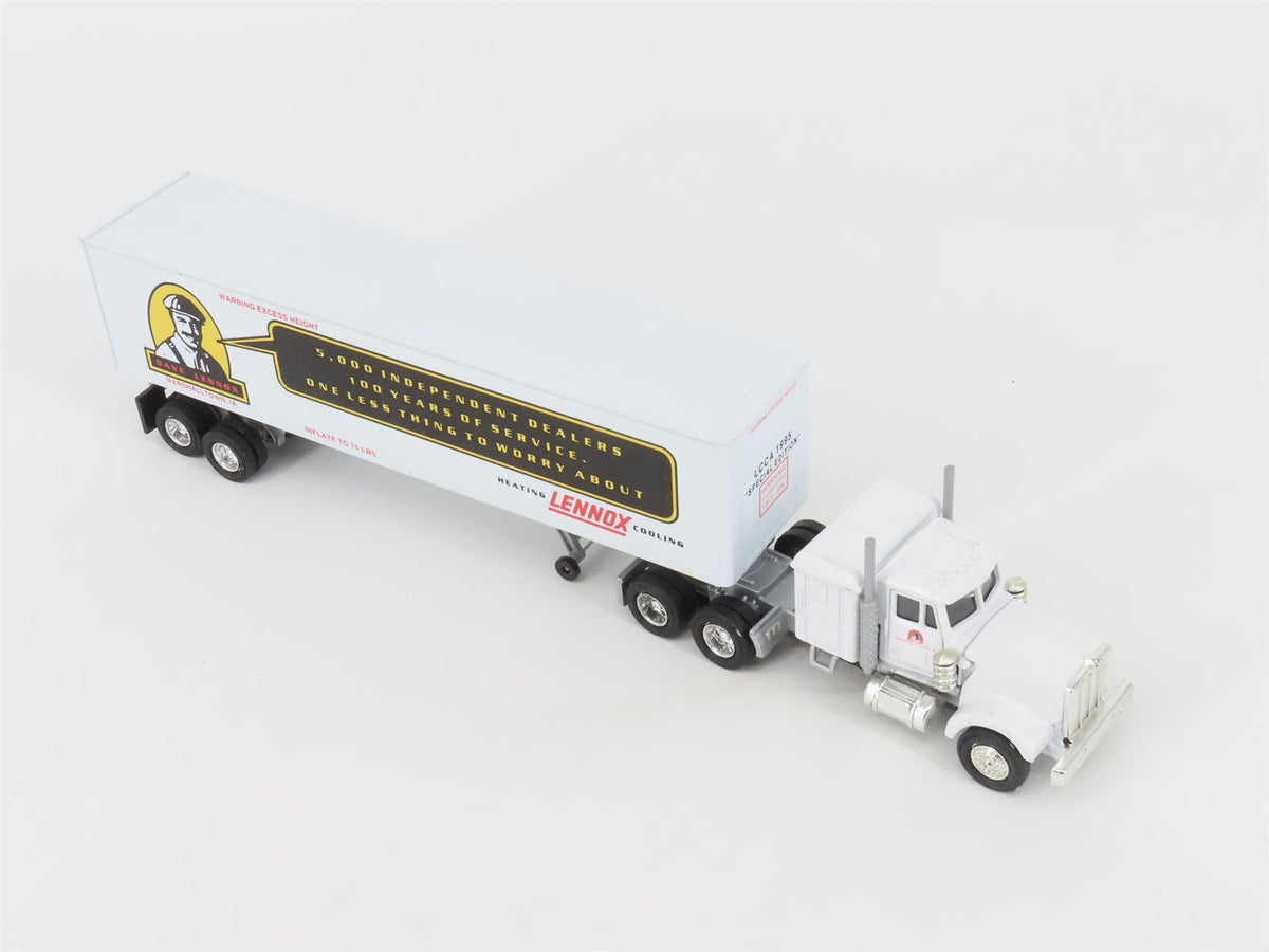 O 1/48 Scale Lionel 6-52091 LCCA Lennox Diecast Tractor w/ Plastic Trailer