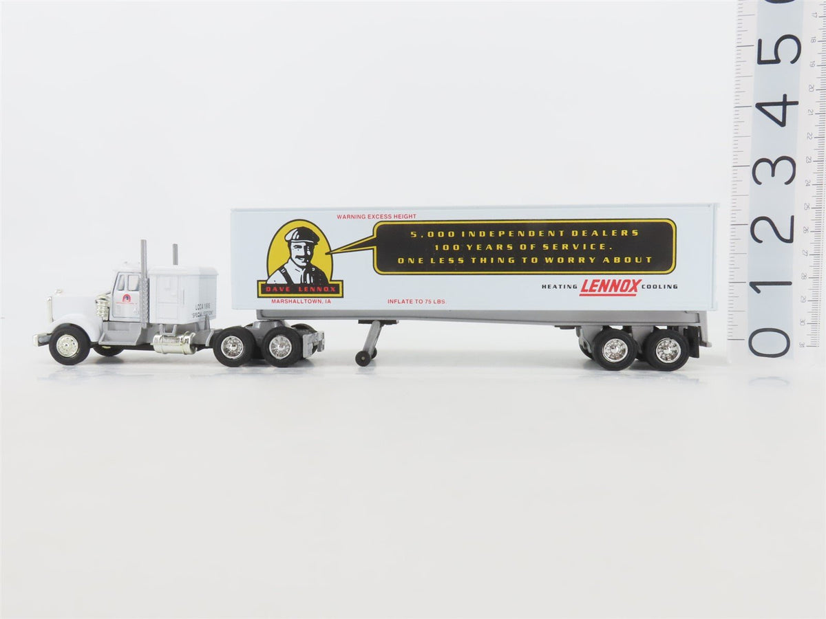 O 1/48 Scale Lionel 6-52091 LCCA Lennox Diecast Tractor w/ Plastic Trailer
