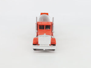 O 1/48 Scale Lionel 6-12991 Linex Gas Tractor w/ Tanker Trailer
