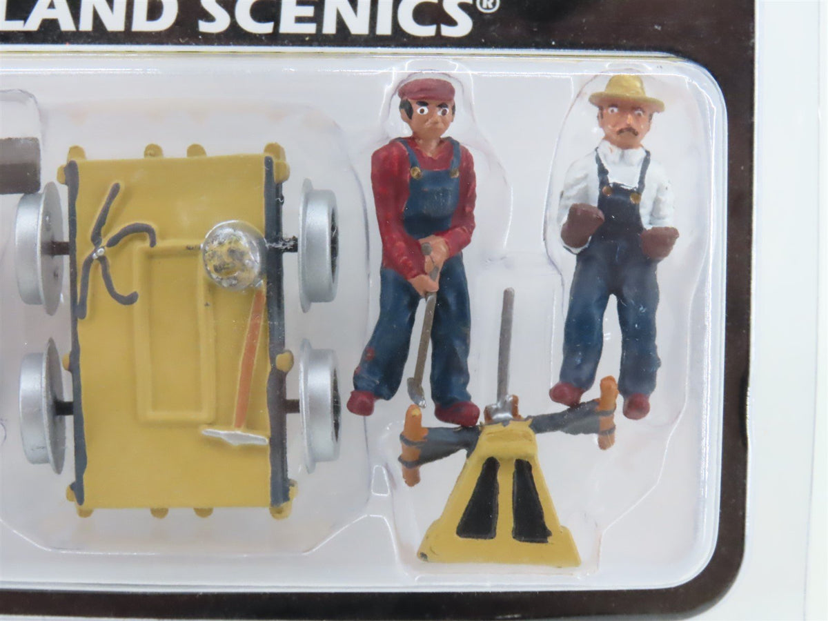 O 1/48 Scale Woodland Scenics Rail Workers Figures - Sealed