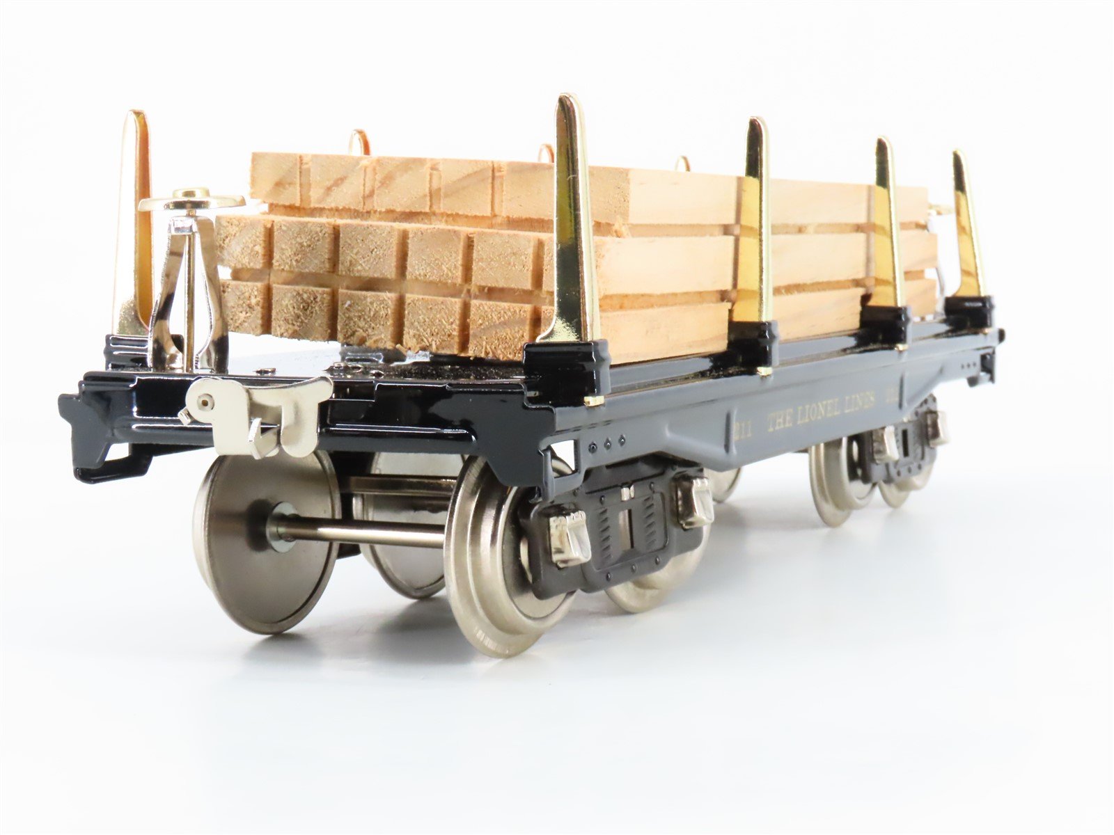 Standard Gauge Lionel 11-30033 Lionel Lines Flatcar #211 w/Wood Load