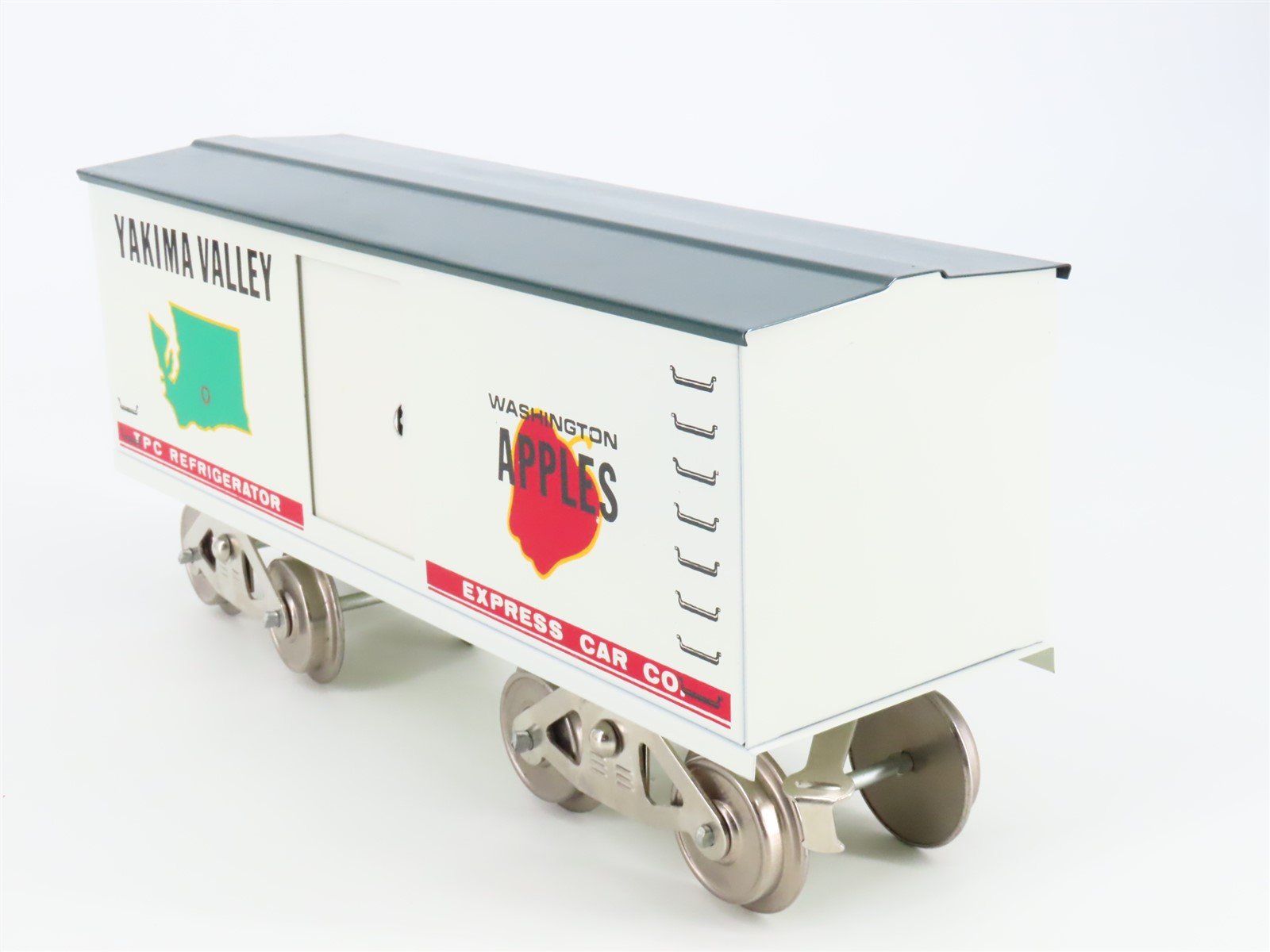 Standard Gauge McCoy 268 TPC Yakima Valley Washington Apples Reefer