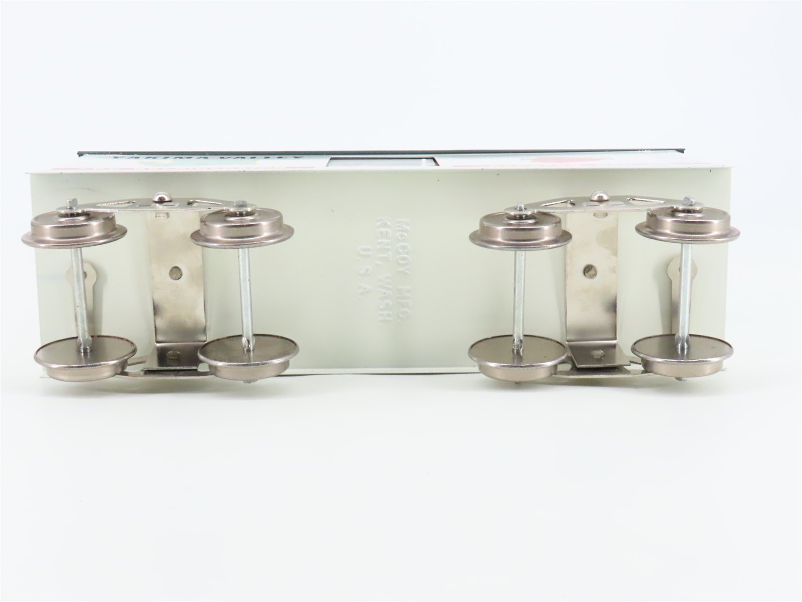 Standard Gauge McCoy 268 TPC Yakima Valley Washington Apples Reefer